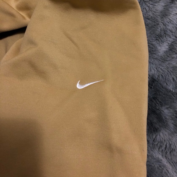 Nike Therma-Fit - Picture 8 of 10